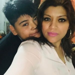 Meet your Posher, Edith